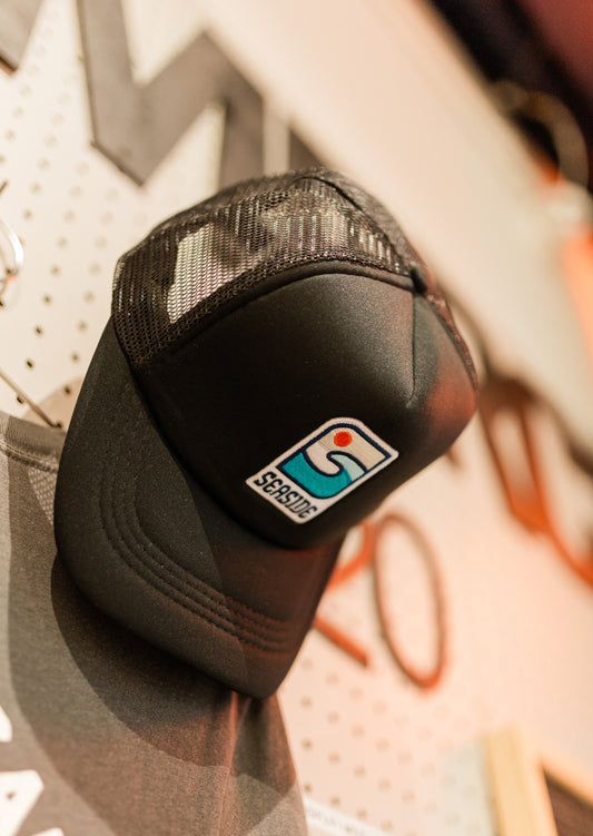 Full Gift Set with Trucker Hat